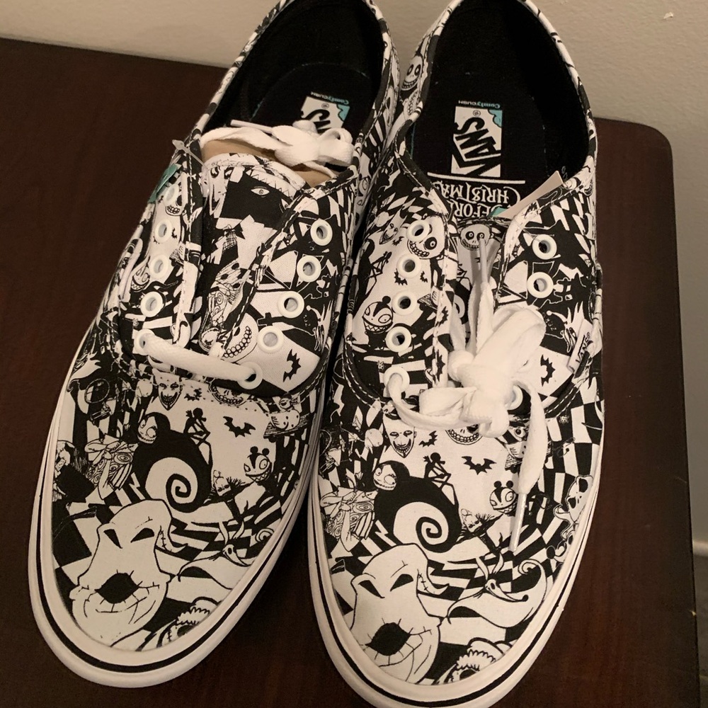 NWT Vans Men’s 12 Nightmare Before Christmas